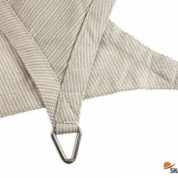 Rondom omgezoomd en voorzien van RVS ogen